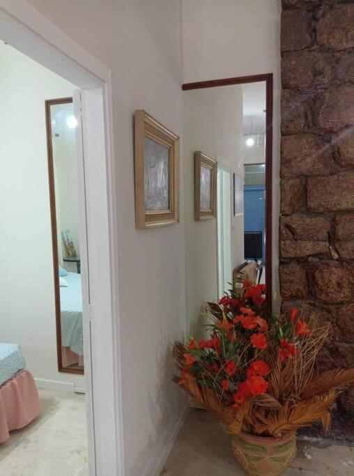 The -300 -A Centrally Located Heritage Home 스파르티 외부 사진